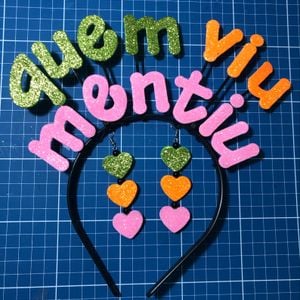 kit tiara e brincos quem viu mentiu 95742604?action_source=67456&ref=home_home&rsp=1&rspix=1