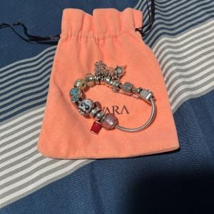 pulseira vivara com berloques 140479366?action_source=67326&ref=home_home&rsp=1&rspix=1