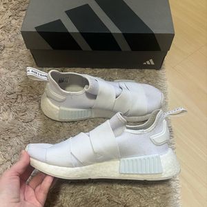 adidas gazelle silver green womens Tnis Feminino Confortvel para Caminhada na Cor Ouro Rosa Adidas NMD   Asah Store