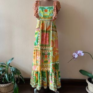 vestido cropped casa na praia farm 136665114?action_source=68477&ref=home_home&rsp=1&rspix=1