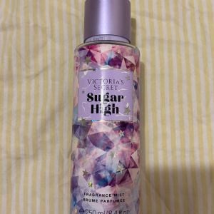 body splash victoria s secret sugar high de 250ml vazio 126084322?action_source=76403&ref=home_home&rsp=1&rspix=1