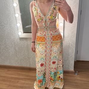 vestido estampado longo farm 127254319?action_source=66827&ref=home_home&rsp=1&rspix=1