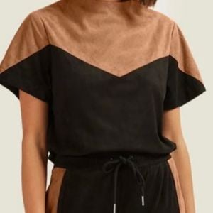 blusa shoulder suede preta e caramelo p 139428286?action_source=70657&ref=home_home&rsp=1&rspix=1