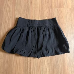 saia balone zara preta g 146503648?action_source=76596&ref=home_home&rsp=1&rspix=1