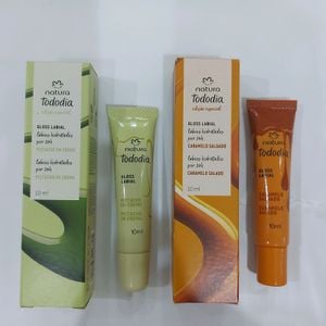 kit 2 gloss labial natura tododia pistache e caramelo 151773927?action_source=74384&ref=home_home&rsp=1&rspix=1