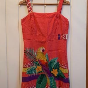 vestido munny coral estampa arara verao 95484130?action_source=68477&ref=home_home&rsp=1&rspix=1
