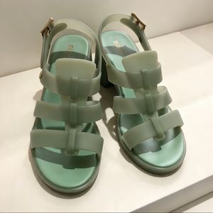 sandalia melissa flox high verde 36 151940475?action_source=76405&ref=home_home&rsp=1&rspix=1