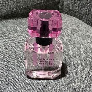 perfume victoria s secret bombshell 7 5ml 148660656?action_source=76403&ref=home_home&rsp=1&rspix=1