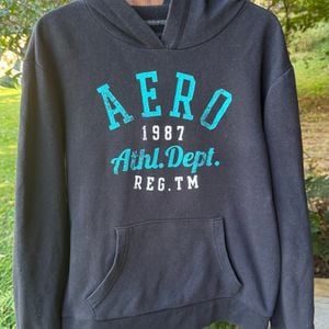 moleton preto aero postale tam m 122771002?action_source=70688&ref=home_home&rsp=1&rspix=1