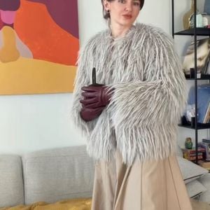 casaco zara luxuosissimo 140421421?action_source=70522&ref=home_home&rsp=1&rspix=1