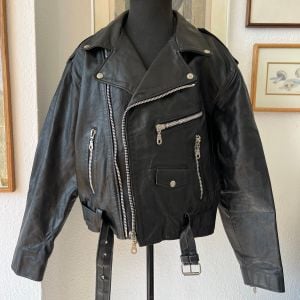 jaqueta biker julian marcuir couro legitimo gg 52 147668129?action_source=75013&ref=home_home&rsp=1&rspix=1