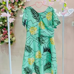 vestido verde estampado transpassado manga curta 132113255?action_source=66695&ref=home_home&rsp=1&rspix=1