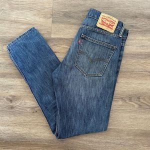 calca jeans levi s 510 masculina 38 150623744?action_source=72767&ref=home_home&rsp=1&rspix=1