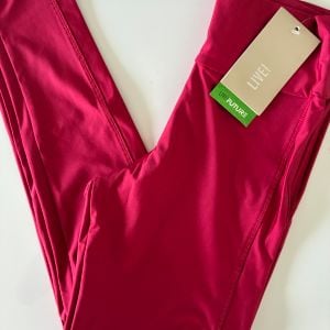 calca legging live ekostretch 152596257?action_source=77518&ref=home_home&rsp=1&rspix=1