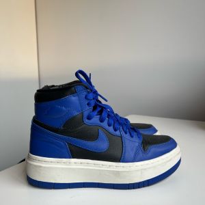tenis nike air jordan 1 elevate high azul 139180856?action_source=31946&ref=home_home&rsp=1&rspix=1