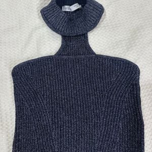 cropped chocker 131922836?action_source=69599&ref=home_home&rsp=1&rspix=1