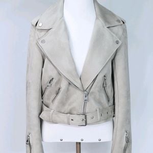 jaqueta zara perfecto suede areia 143078275?action_source=74123&ref=home_home&rsp=1&rspix=1