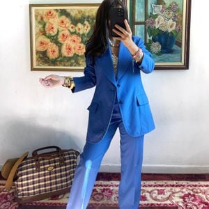 conjunto kensington amp chester azul royal sarja sueter moletom camurca trico brasil suede inverno 141808411?action_source=70522&ref=home_home&rsp=1&rspix=1