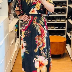 vestido farm floral midi g 139354511?action_source=67222&ref=home_home&rsp=1&rspix=1