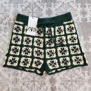 shorts croche boho verao zara 128259854?action_source=68477&ref=home_home&rsp=1&rspix=1