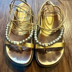 papete dourada 130304363?action_source=64649&ref=home_home&rsp=1&rspix=1