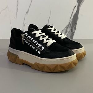 tenis schutz tratorado preto 39 143494330?action_source=31946&ref=home_home&rsp=1&rspix=1