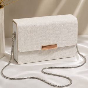 bolsa de festa branca com brilho 145865746?action_source=64648&ref=home_home&rsp=1&rspix=1