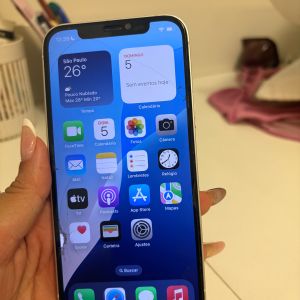 Apple iPhone 12 64GB (美品) バッテリー79% Iphone 12 64gb Bateria 79 | enjoei
