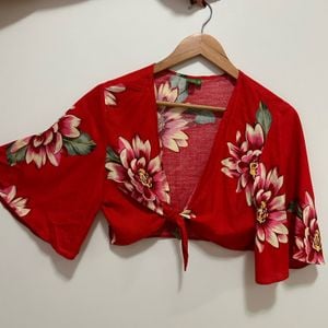 blusinha cropped farm 80253459?action_source=68477&ref=home_home&rsp=1&rspix=1