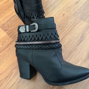 bota vizzano preta 37 145049725?action_source=73496&ref=home_home&rsp=1&rspix=1