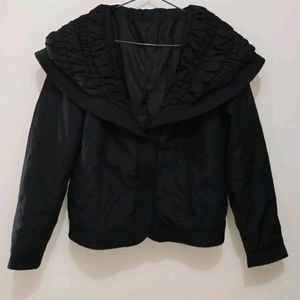 casaco feminino preto gola ampla tamanho g 147327822?action_source=31319&ref=home_home&rsp=1&rspix=1