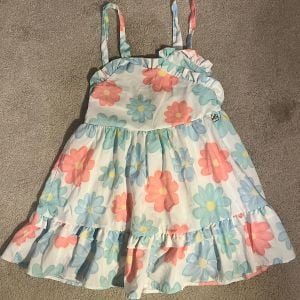 vestido floral verao mon sucre 128229760?action_source=68477&ref=home_home&rsp=1&rspix=1