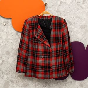 blazer vermelho cinza xadrez france style 136321427?action_source=68212&ref=home_home&rsp=1&rspix=1