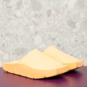 chinelo jordan hex pessego nike 137910334?action_source=69037&ref=home_home&rsp=1&rspix=1