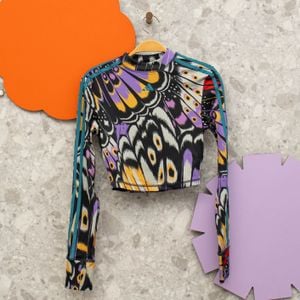 cropped preto estampado adidas farm rio 136240879?action_source=68245&ref=home_home&rsp=1&rspix=1