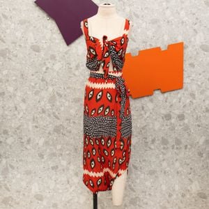 macacao sarong vermelho eyes waiwai x betina de luca 135242024?action_source=67552&ref=home_home&rsp=1&rspix=1