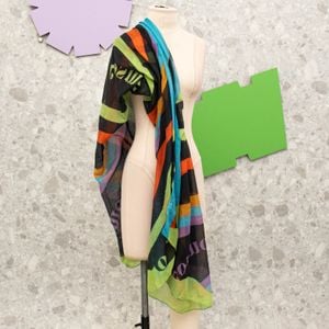 canga preta estampada cosmo 134547241?action_source=67058&ref=home_home&rsp=1&rspix=1