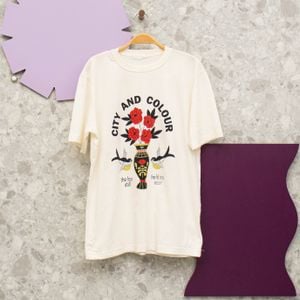 t shirt city and colour off white 137910325?action_source=69037&ref=home_home&rsp=1&rspix=1