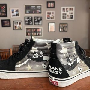 tenis vans sk8 hi mickey mouse 41 147043409?action_source=67222&ref=home_home&rsp=1&rspix=1