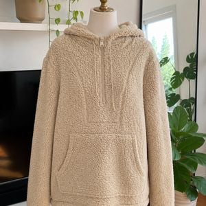 casaco feminino toddy off white m 142195298?action_source=72767&ref=home_home&rsp=1&rspix=1