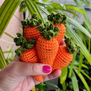 varal de pascoa chama coelho croche 138365160?action_source=69170&ref=home_home&rsp=1&rspix=1