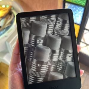 kindle 16gb 144346655?action_source=73064&ref=home_home&rsp=1&rspix=1