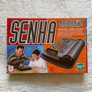 jogo senha mastermind original hasbro 134571903?action_source=68875&ref=home_home&rsp=1&rspix=1
