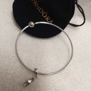 bracelete essence rigido 129891849?action_source=67326&ref=home_home&rsp=1&rspix=1