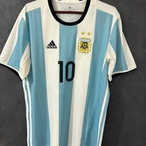 camisa selecao argentina messi 10 145484837?action_source=73922&ref=home_home&rsp=1&rspix=1