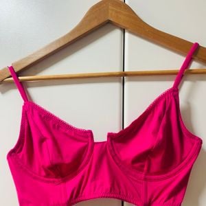 top estilo corselet 134141984?action_source=67222&ref=home_home&rsp=1&rspix=1