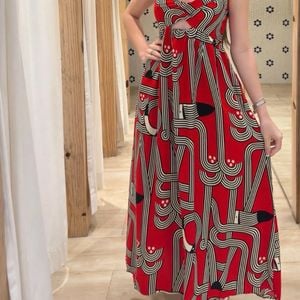 vestido longo farm logotuca g 148299600?action_source=74549&ref=home_home&rsp=1&rspix=1