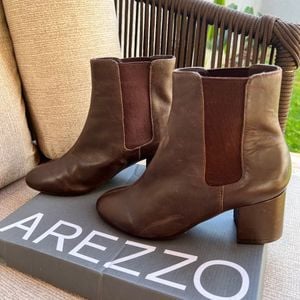bota chelsea couro legitimo arezzo marrom atemporal desejo inverno 138613775?action_source=70094&ref=home_home&rsp=1&rspix=1