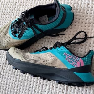 tenis the north face bege detalhe azul trilha caminhada esportes 146310170?action_source=76398&ref=home_home&rsp=1&rspix=1