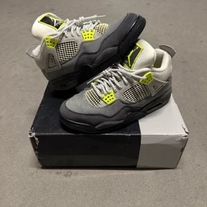 Air Jordan 4 Neon 95 | enjoei
